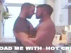 Casal na cozinha