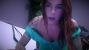 Felicity Feline thanks her fans and talks about positivity